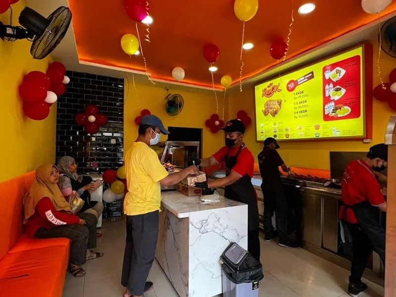 AYAM PANGGANG ROSCIK PISANGAN