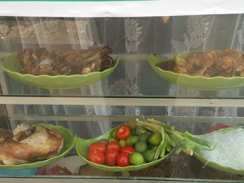 Kedai Kuliner Khas Jawa Timur Soto Ayam Kampung Nasi Bebek Rica2