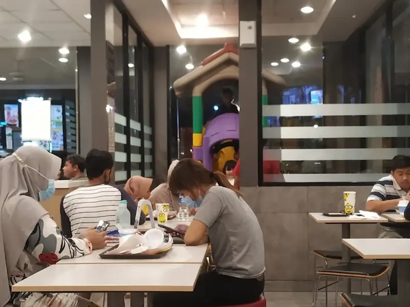 McDonald's JGC - Jakarta Garden City