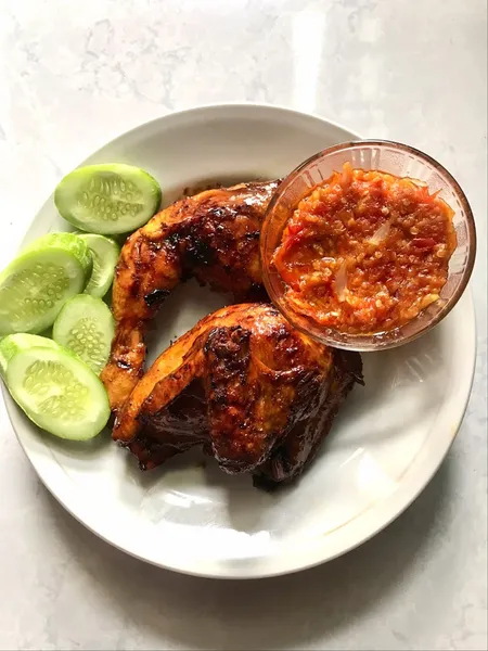 Ayam Bakar Pedes Banget