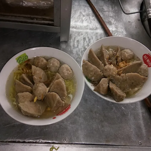 Mie Ayam Bakso Amigos