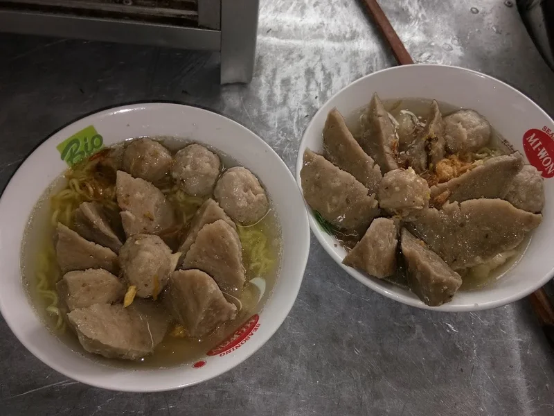 Mie Ayam Bakso Amigos