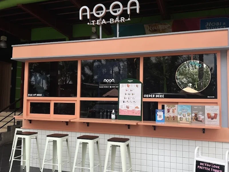 Noon Tea Bar - PGC (PUSAT GROSIR CILILITAN)