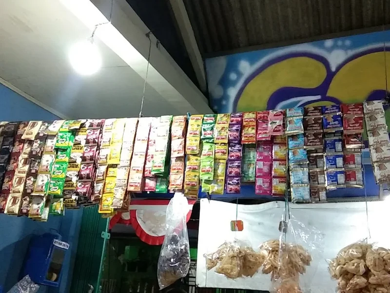 WAROENG NGOPI (free wifi)