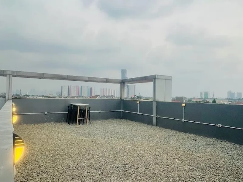 Monarki Coffee Rawamangun