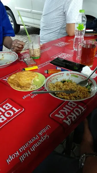 Warung Makan Kamtibmas Pospol Gedong