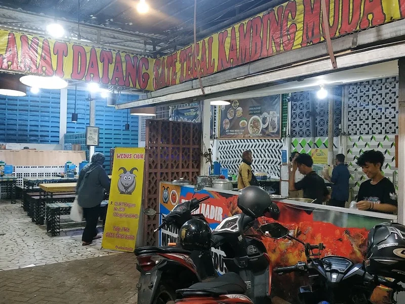 SATE TEGAL KAMBING MUDA WEDUS CILIK