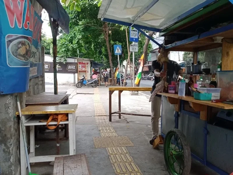 Sate pak amir madura