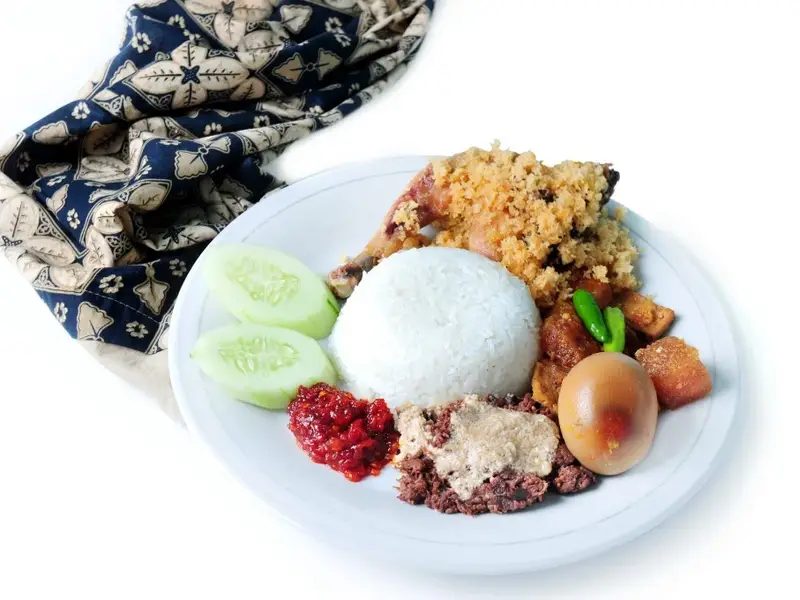 Ayam Goreng Panas Mbok Berek Ny. Astuti