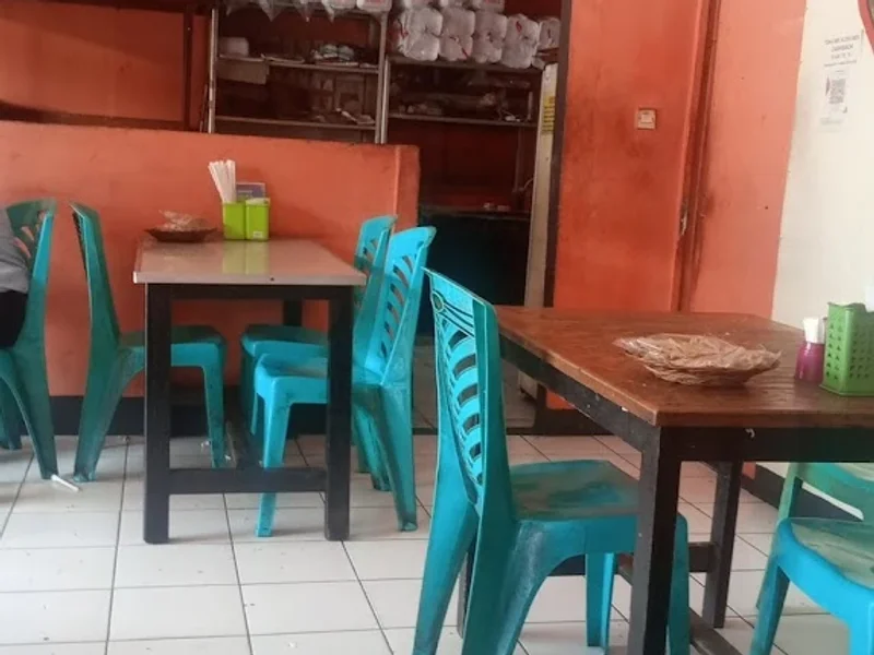 Ayam Bakar dan Bebek Bakar 234.