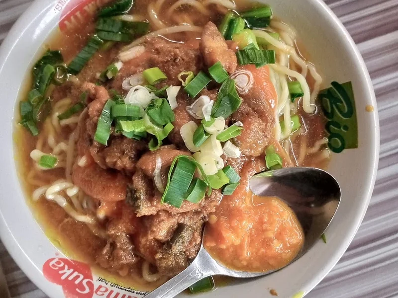 Mie Ayam Mama Novi