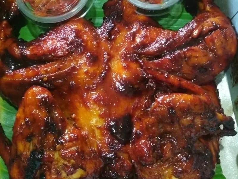 Ayam bakar Oma Dara
