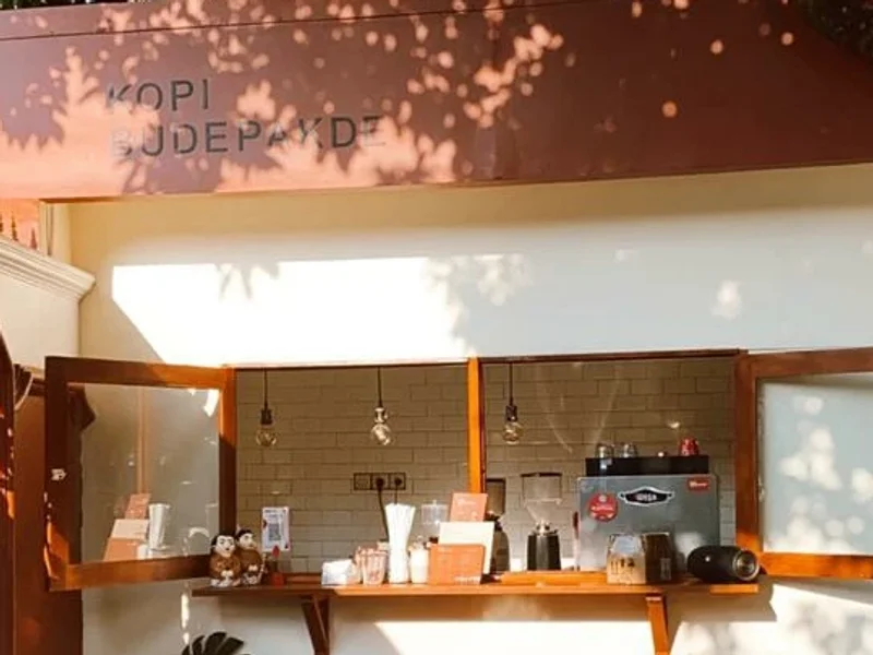 Kopi Bude Pakde