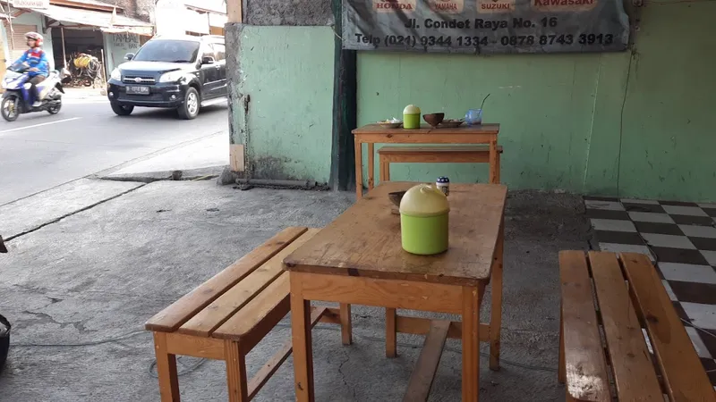 Nasi Uduk Bu Medan