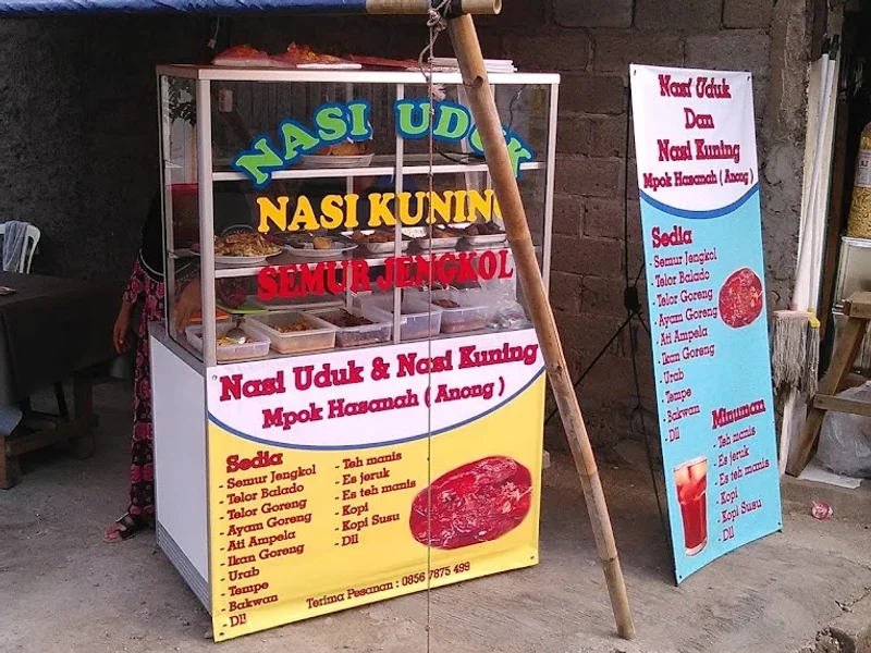 Warung Nasi Uduk Mpo Hasanah (Anong)