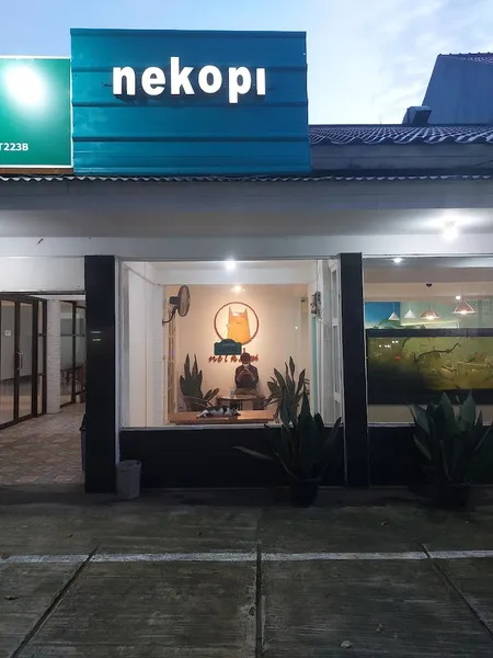 Nekopi Cafe & Eatery