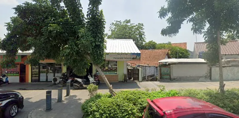 Warung Makan Bu Is