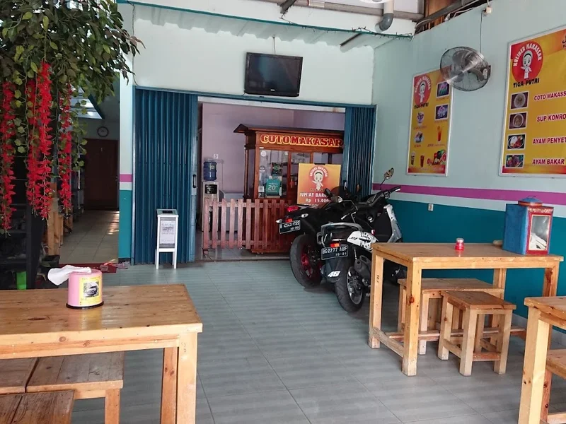 Kuliner Makasar Tiga Putri