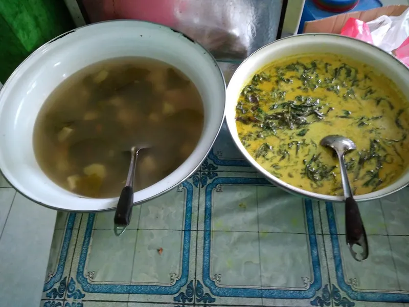 Warung Nasi Nyak Tonih