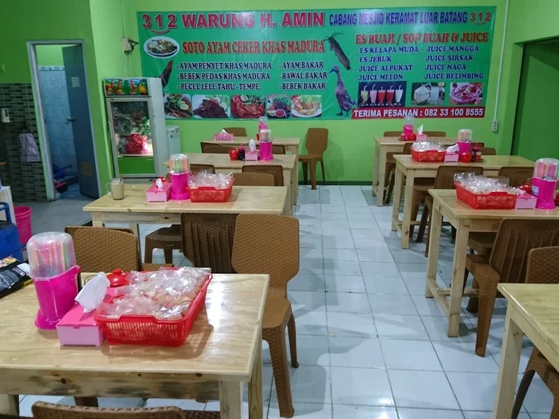 Ayam Penyet dan Soto Ayam Ceker Madura Haji Amin 312 Bambu Apus