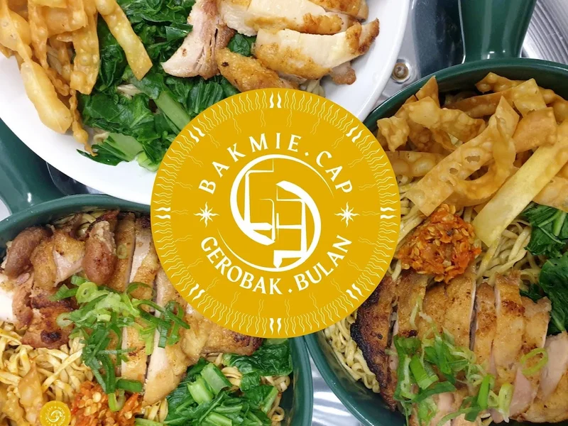 Bakmi Cap Gerobak Bulan