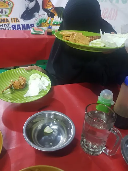 Igun D'Ree AYAM BAKAR BUMBU RUJAK