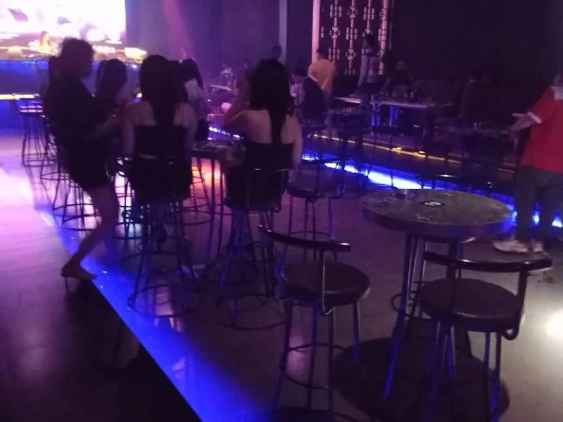 Bintang Kirana Lounge & KTV