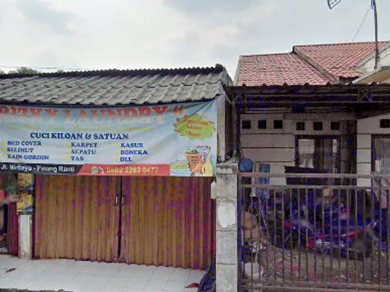 Warung Poliy