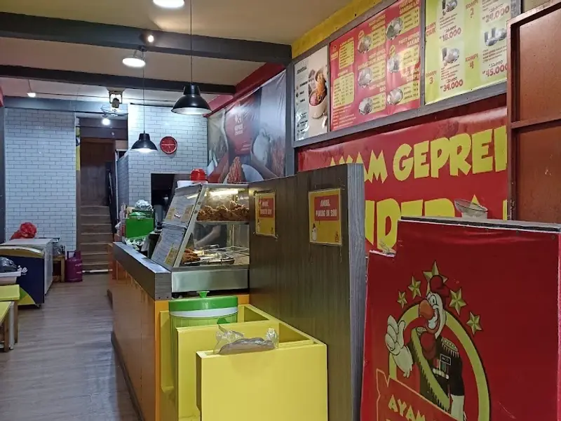 Ayam Geprek Jenderal - Kayumanis (Utan Kayu)