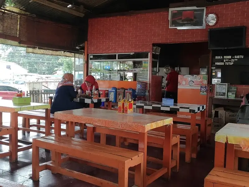 Bakmi & Ayam Bakar 88