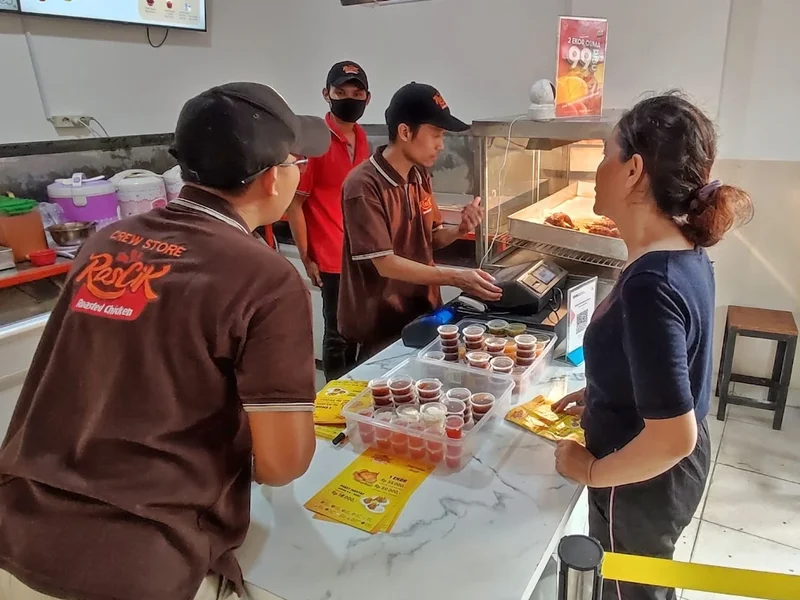 AYAM PANGGANG ROSCIK UTAN KAYU