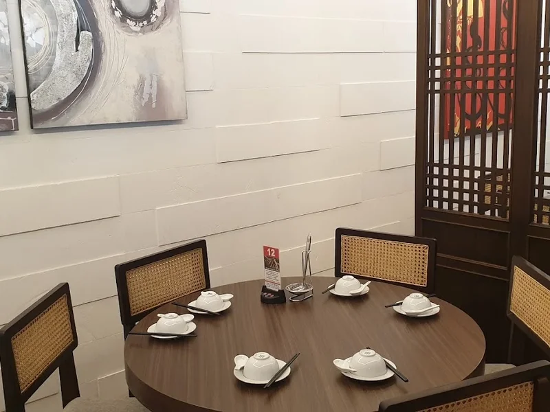 Dragon Hotpot Restaurant - Imam Bonjol