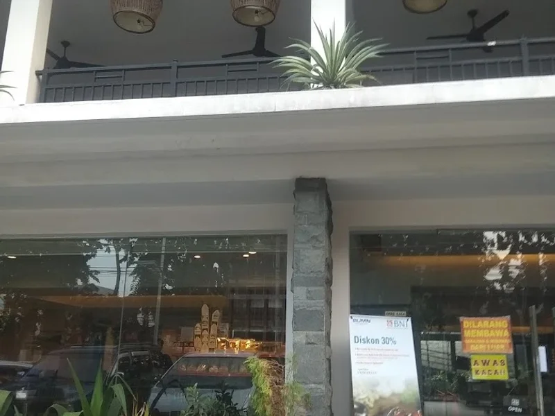 Ayam Bakar Primarasa Manyar Kertoarjo