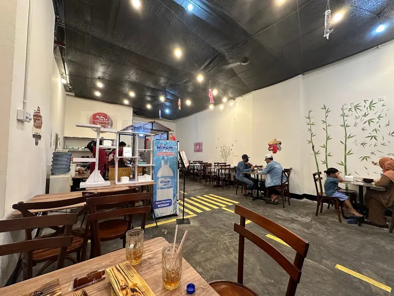 Kizuna Sushi Central Mall