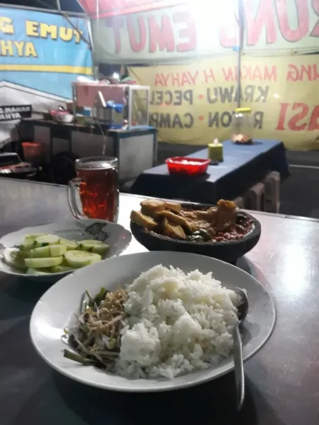 Warung Emut Haji Yahya - Kedung Doro