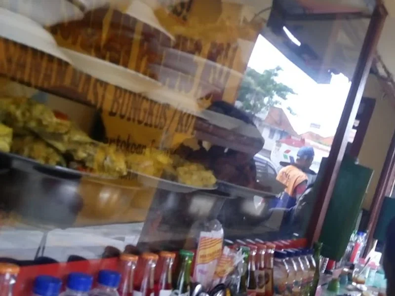 Tempat Makan