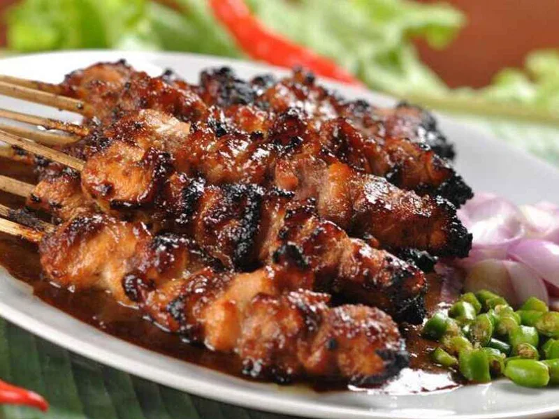 Sate Cempe (Sate Kambing Muda Spesial)
