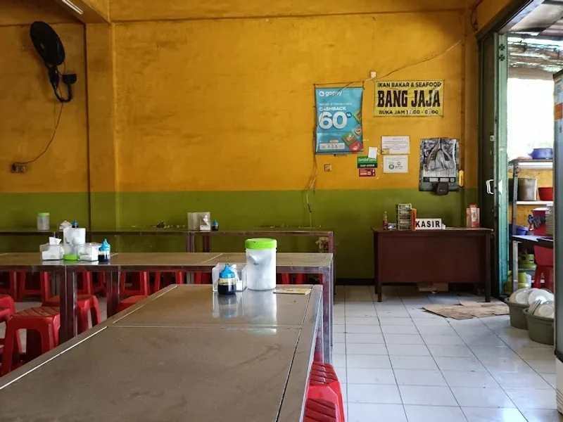 Ikan Bakar Genteng Kali