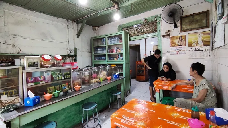 Soto Ayam Cak Pardi