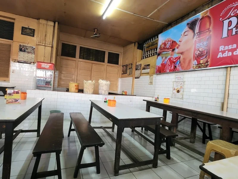 Soto Madura Gubeng Pojok Asli