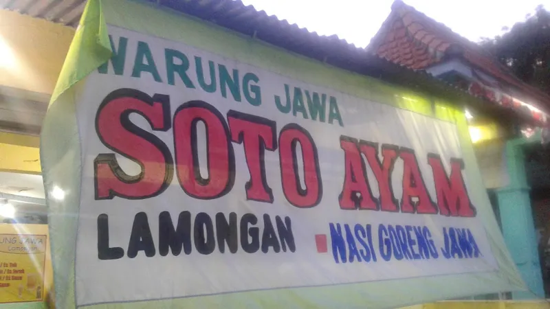 Warung Soto Ayam Rajanya Soto Lamongan