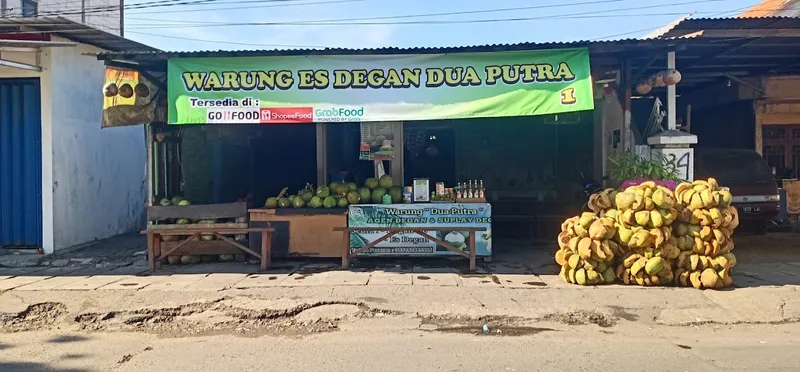 Es Degan Dua Putra