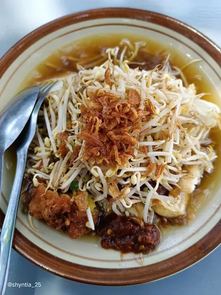 Lontong Balap "Pak Mubin"