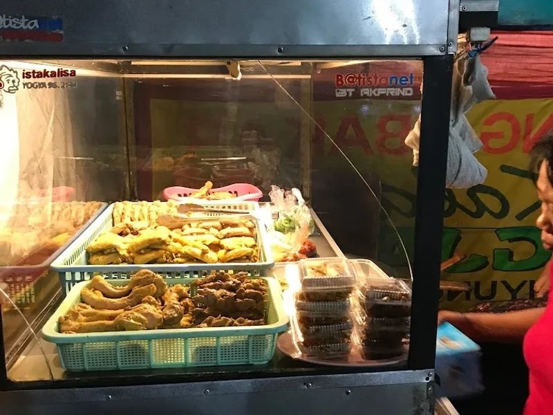 Ayam Goreng dan Bakar Khas Kalasan