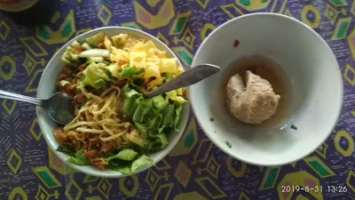 Daftar 10 restoran mie di Sememi Surabaya