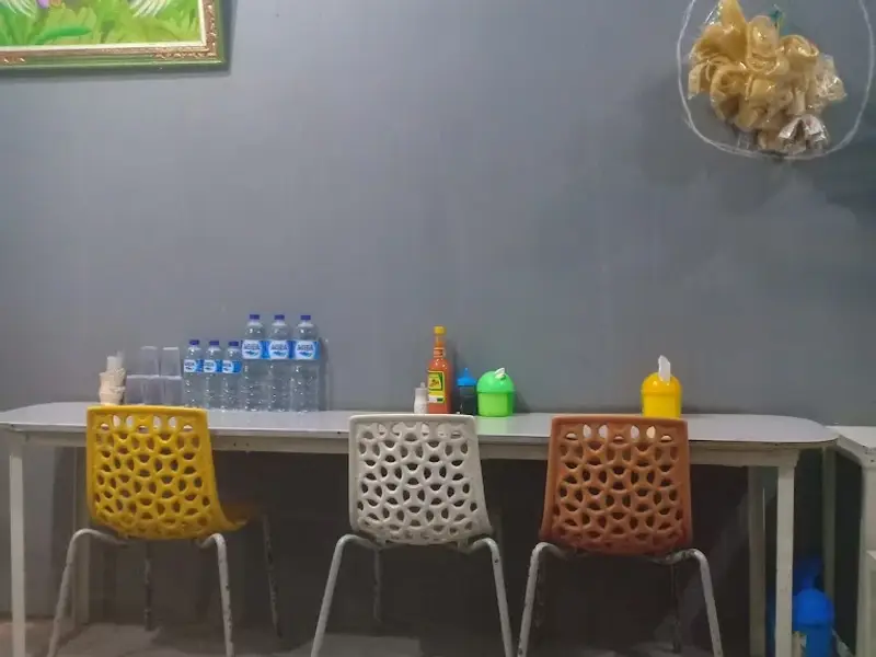 Warung Zavier (Pangsit Mie Ayam dan Bakso)