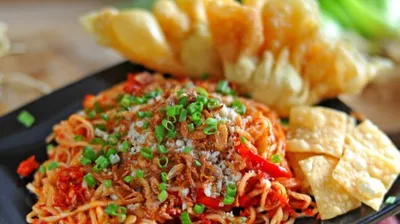 Daftar 14 restoran mie di Babatan Surabaya