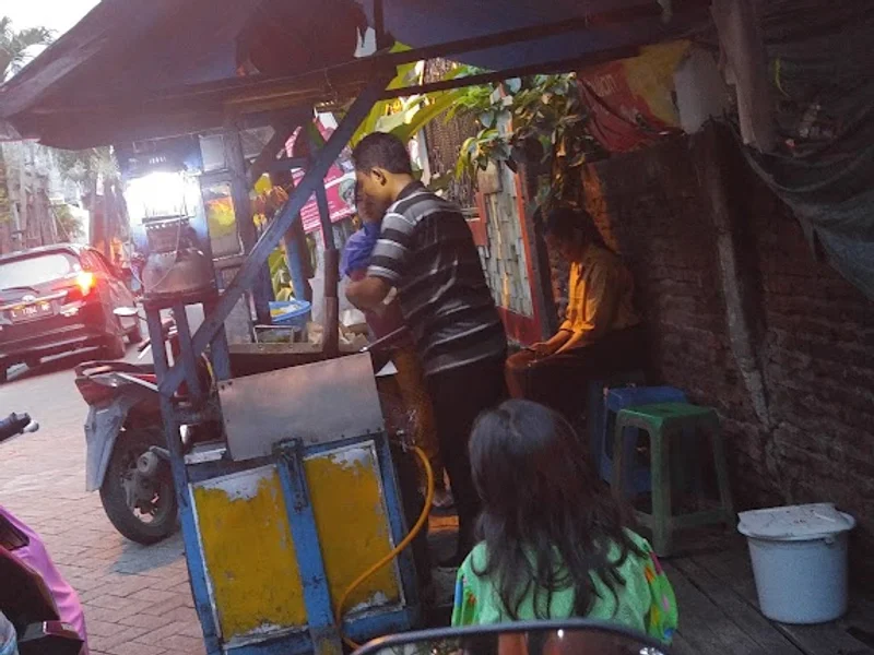 Nasi Goreng Dan Mie Goreng