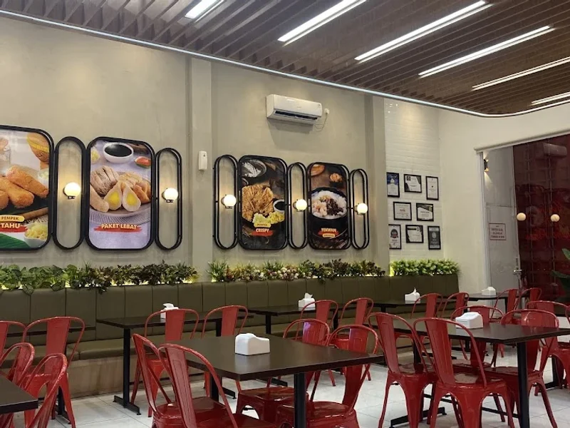 Pempek Farina Darmo Permai