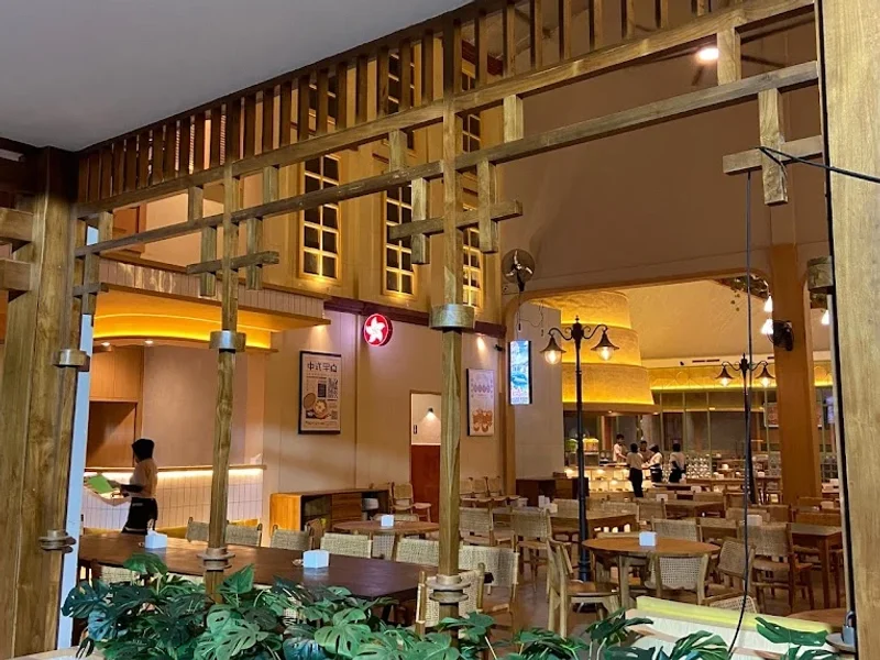 Yaw Yaw Resto Dimsum & Noodle